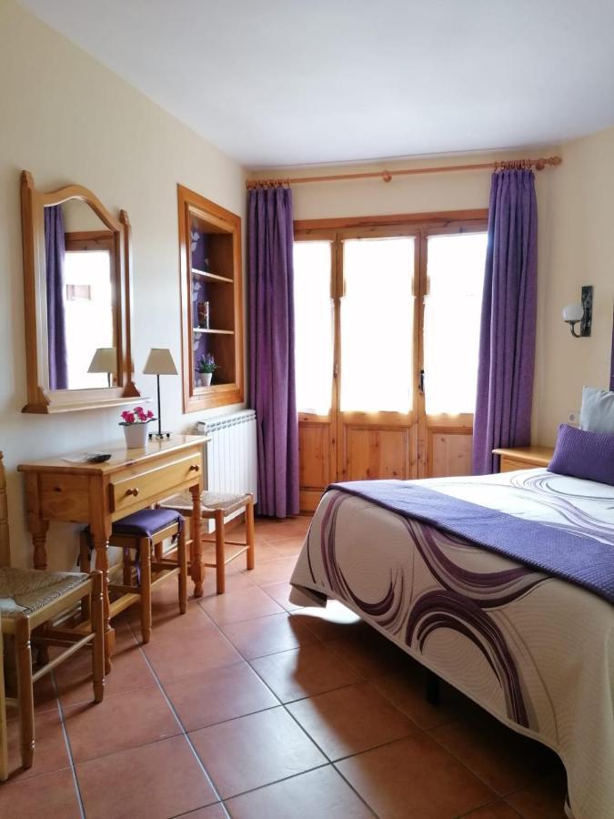 Apartaments La Bonaigua Valencia D'Aneu ภายนอก รูปภาพ